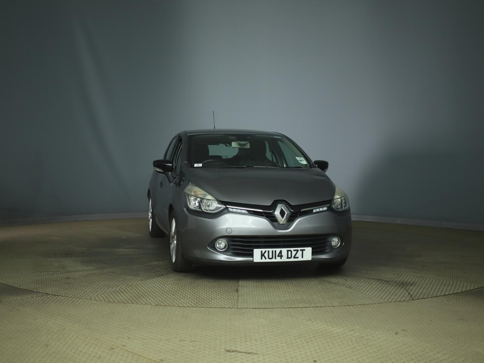 Renault Clio 1.2 16V Dynamique MediaNav Hatchback 5dr Petrol Manual Euro 5 (75 ps)