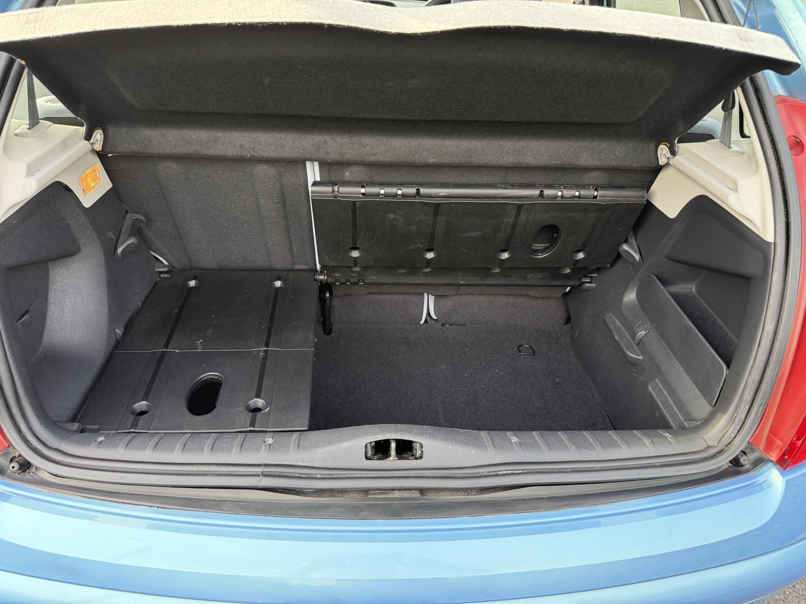 Citroen C3 1.4i SX Hatchback 5dr Petrol Manual (148 g/km, 72 bhp)