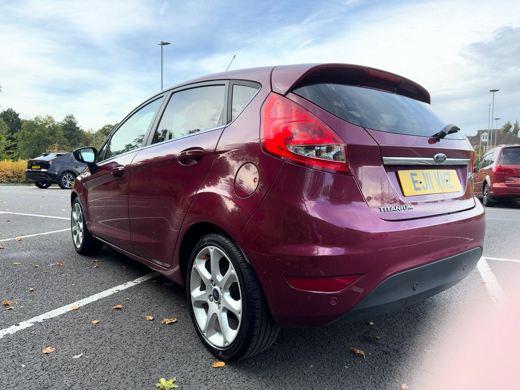 Ford Fiesta 1.4 Titanium Hatchback 5dr Petrol Automatic (154 g/km, 94 bhp)