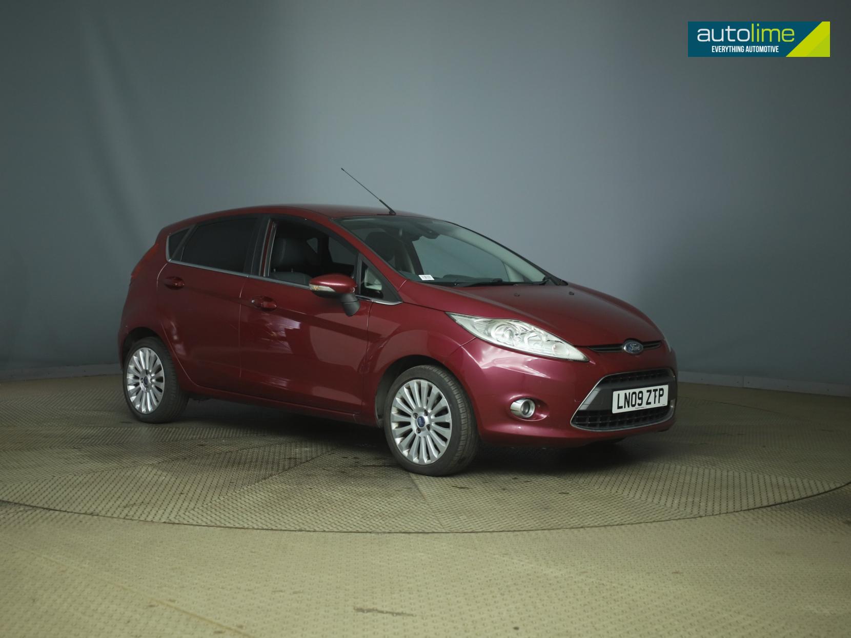 Ford Fiesta 1.4 Titanium Hatchback 5dr Petrol Manual (133 g/km, 94 bhp)