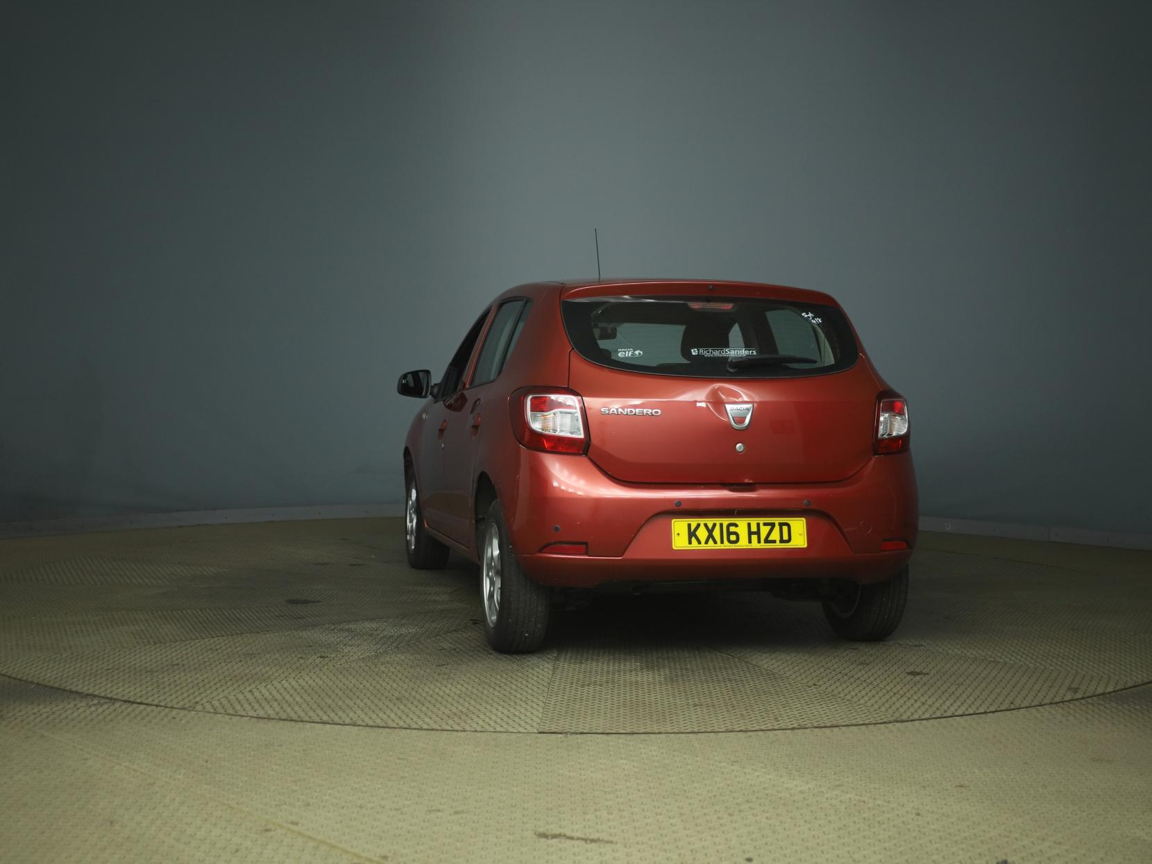 Dacia Sandero 1.5 dCi Laureate Hatchback 5dr Diesel Manual Euro 6 (s/s) (90 ps)
