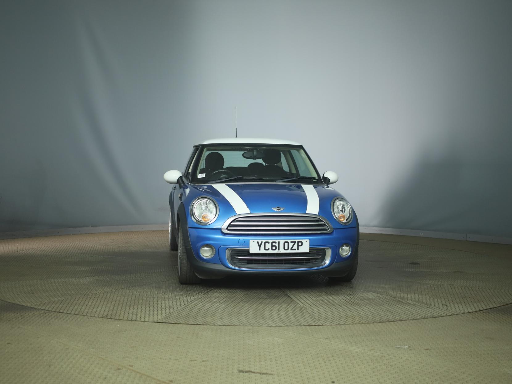 MINI Hatch 1.6 Cooper Pimlico Hatchback 3dr Petrol Manual Euro 5 (s/s) (122 ps)
