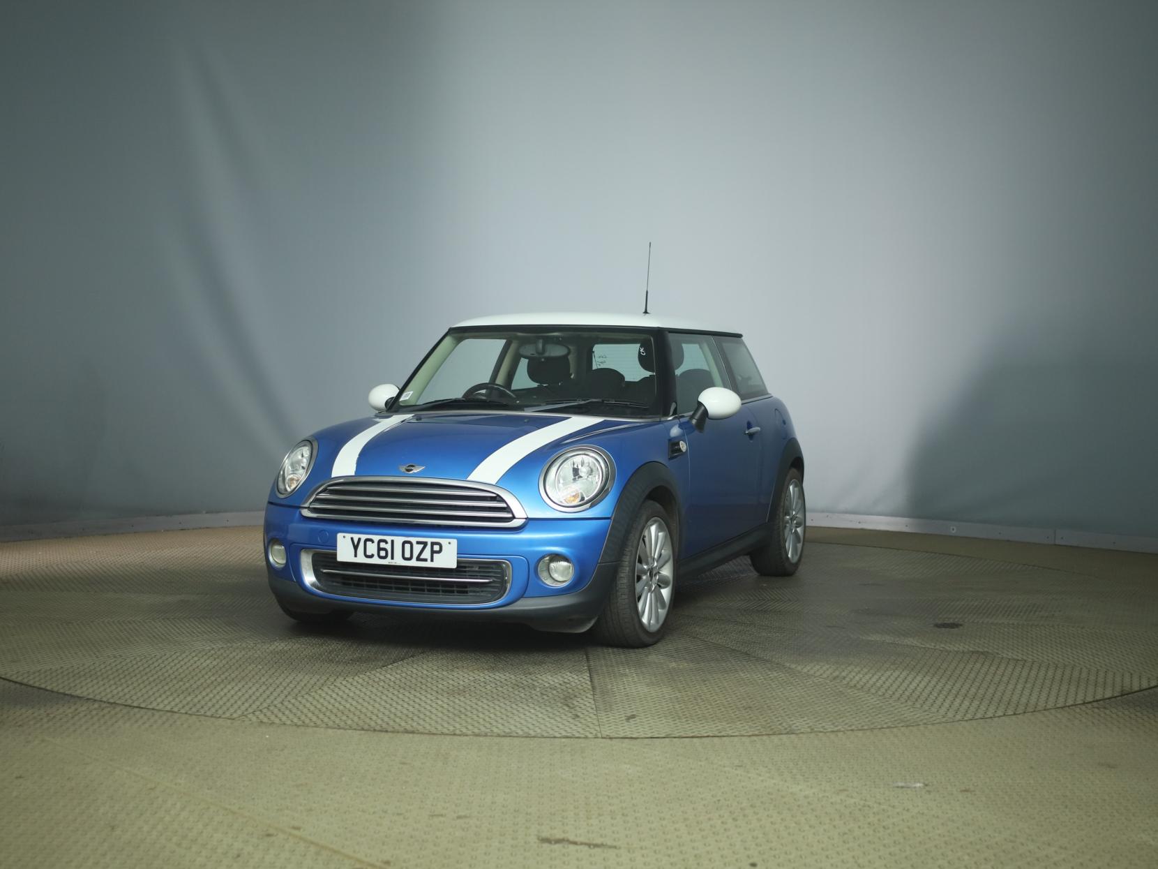 MINI Hatch 1.6 Cooper Pimlico Hatchback 3dr Petrol Manual Euro 5 (s/s) (122 ps)
